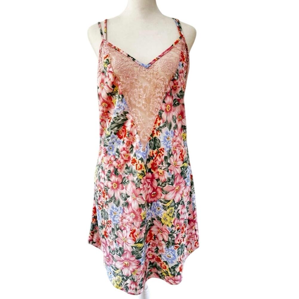 Victoria’s Secret Vintage Floral Lace Slip Dress Pink Satin Nightgown Sz Large